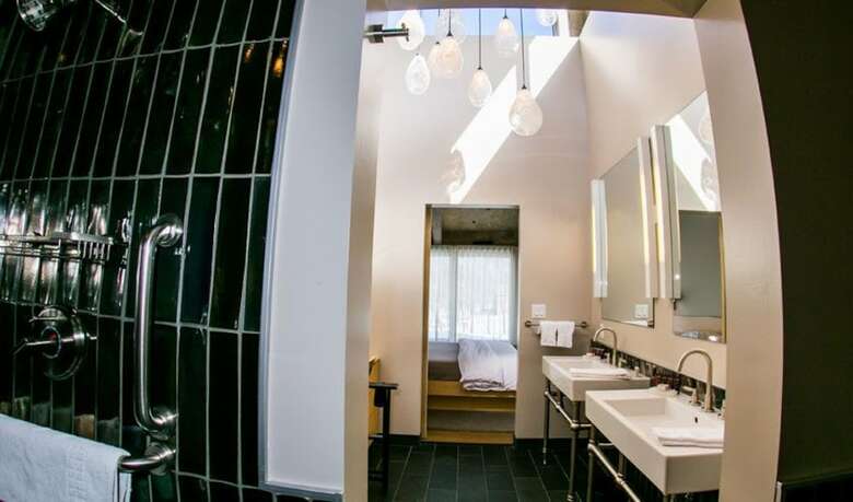 Hotel The Roundhouse