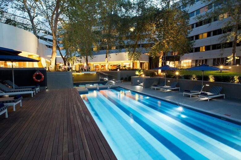 The Maslow Hotel, Sandton