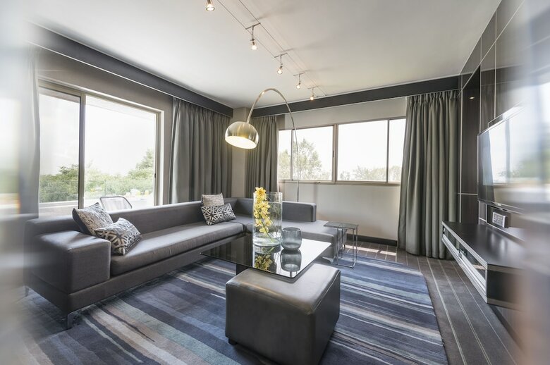 The Maslow Hotel, Sandton