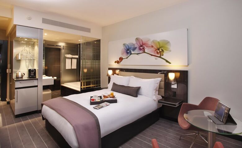 The Maslow Hotel, Sandton