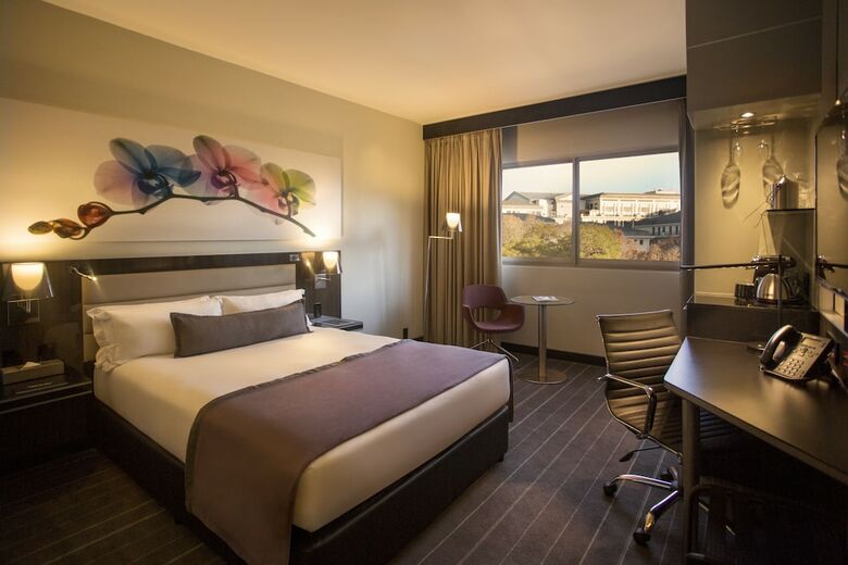 The Maslow Hotel, Sandton