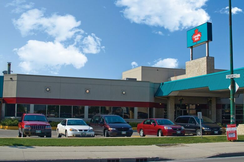 Hotel Canad Inns Destination Centre Transcona
