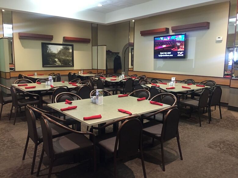 Hotel Canad Inns Destination Centre Transcona