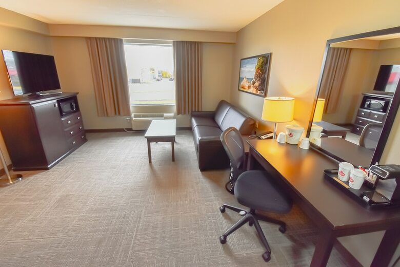 Hotel Canad Inns Destination Centre Transcona