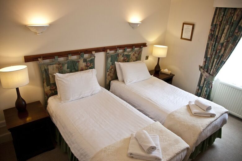 Buccleuch Arms Hotel & Restaurant