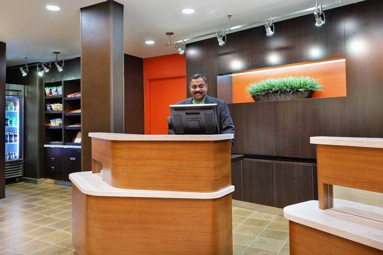 Hotel Courtyard By Marriott Tallahassee North/i-10 Capital Circle