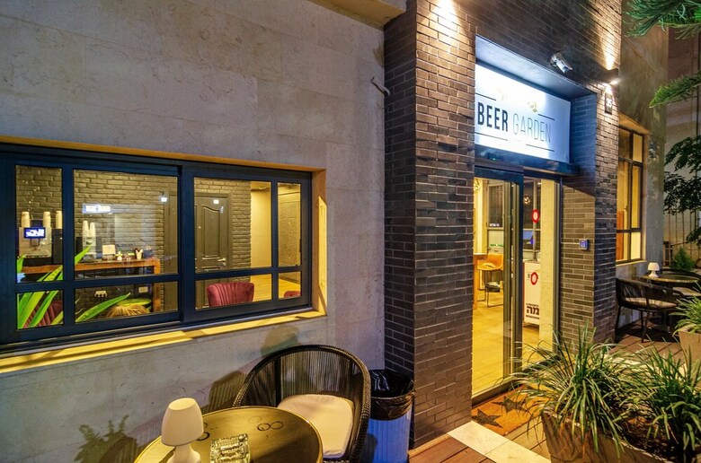 Apartamento Beer Garden Hotel