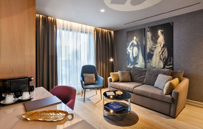 Hotel Barcel� Emperatriz