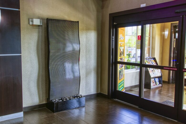 Hotel Comfort Suites Waco North