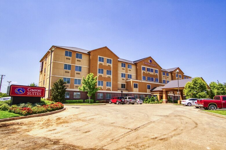 Hotel Comfort Suites Waco North