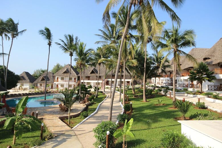 Hotel Paradise Beach Resort