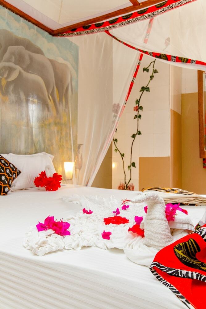 Hotel Paradise Beach Resort