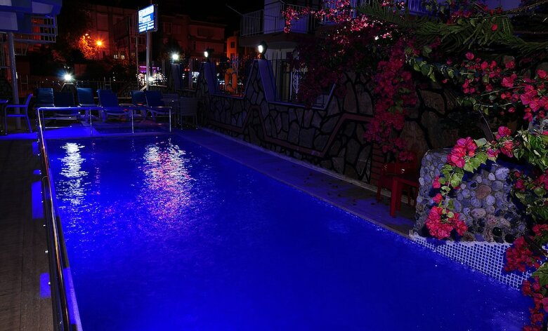 Hildegard Hotel