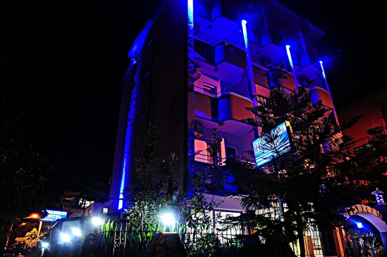 Hildegard Hotel