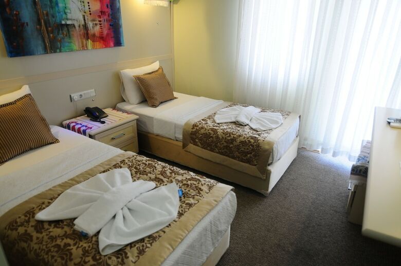 Hildegard Hotel
