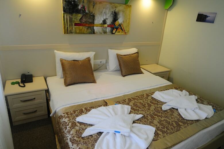 Hildegard Hotel