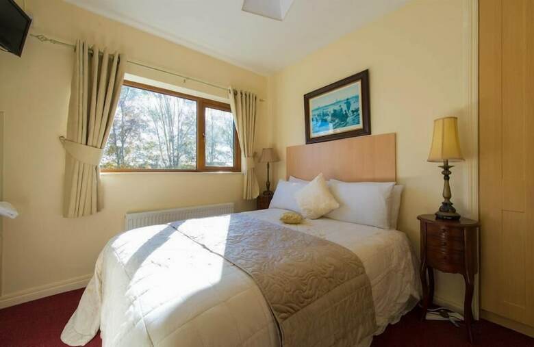 Hotel Aisleigh Guest House