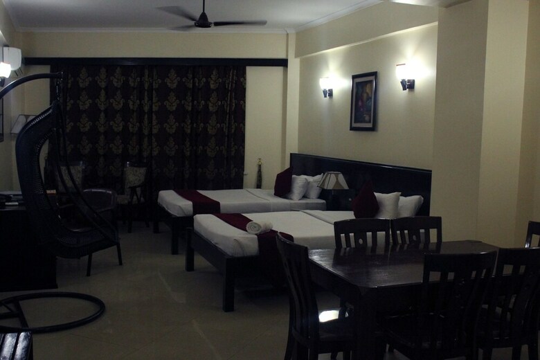 Hotel Sapphire