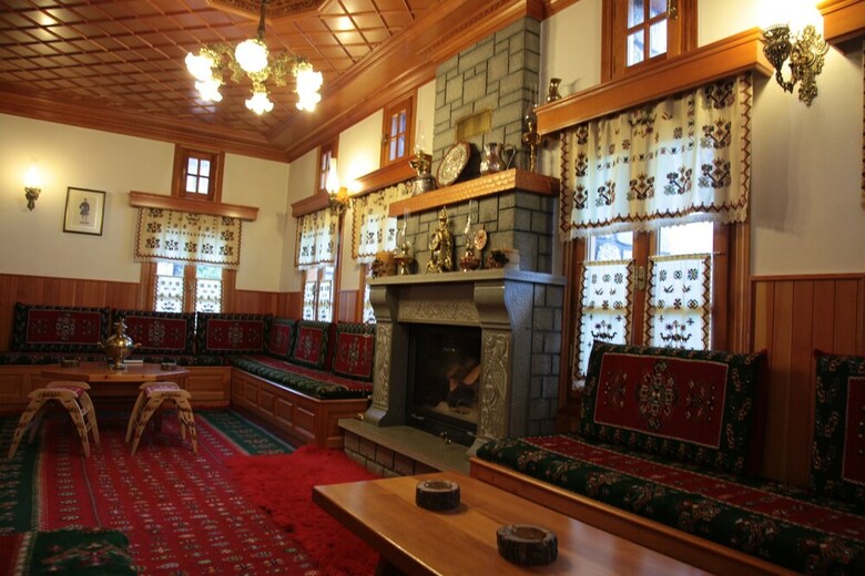Archontiko Metsovou Boutique Hotel