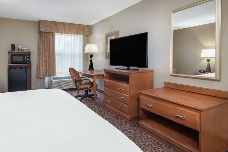 Hotel Hampton Inn South Heritage Park