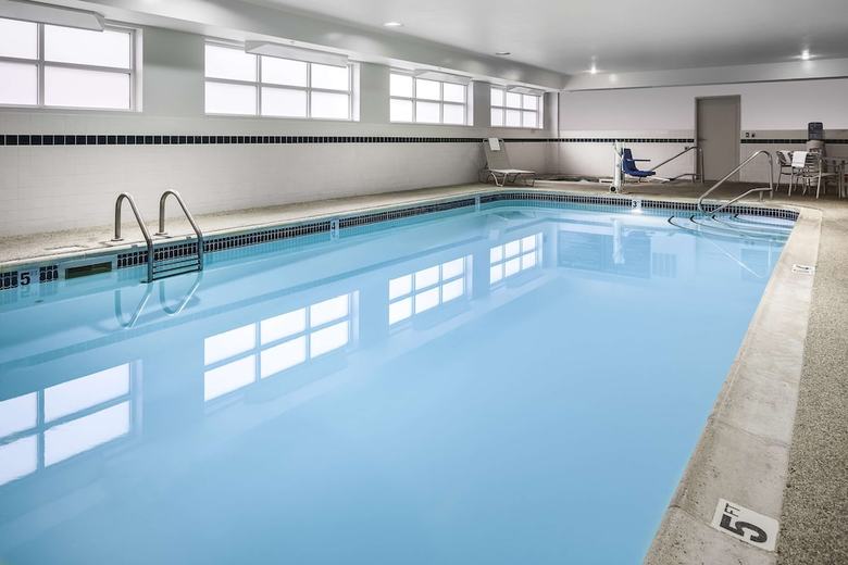Hotel Hampton Inn South Heritage Park