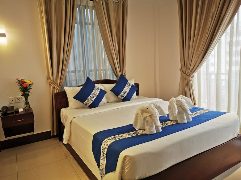 Jun Yue Hotel