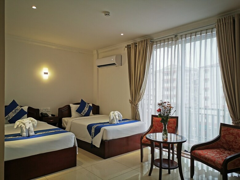 Jun Yue Hotel