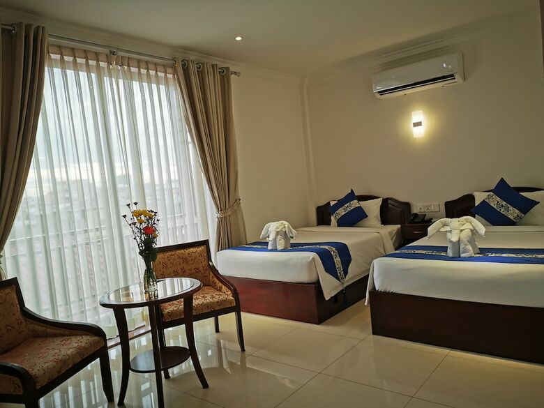 Jun Yue Hotel