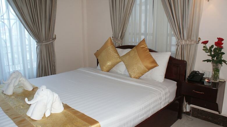 Jun Yue Hotel