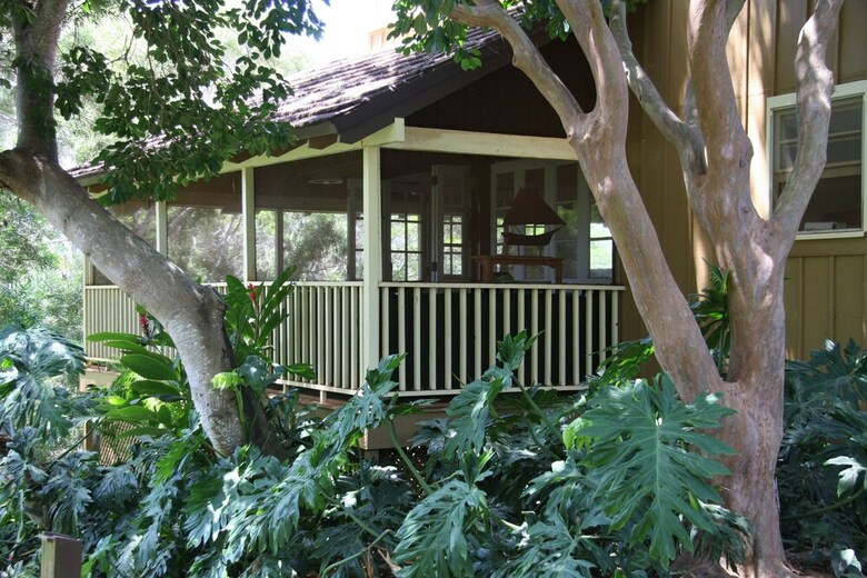 Molokai Vacation Properties ? Paniolo Hale