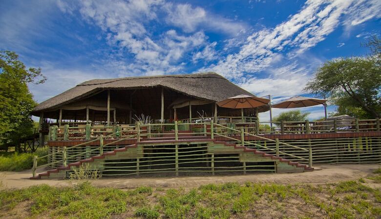 Mbali Mbali Tarangire River Camp