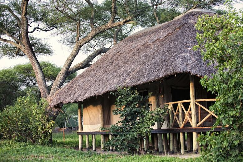 Mbali Mbali Tarangire River Camp