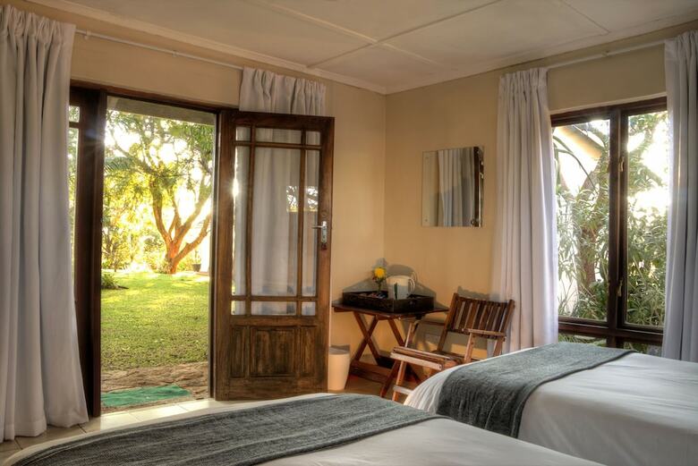 Bed & Breakfast Musketeers Lodge