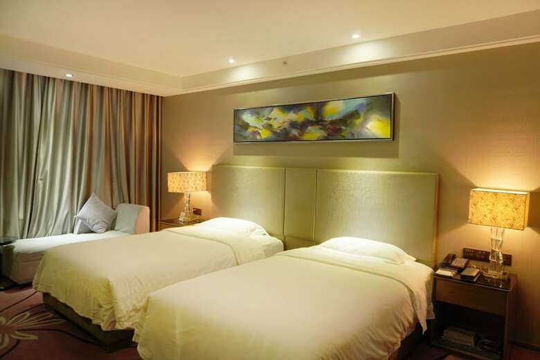 La Perle International Hotel