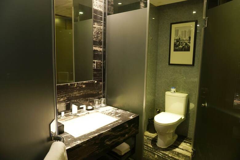 La Perle International Hotel