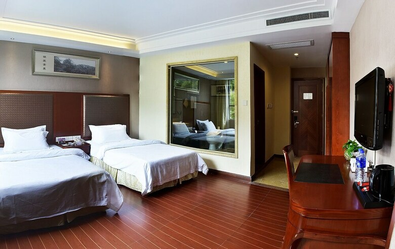 Hotel Metropolo Wuyishan Resort