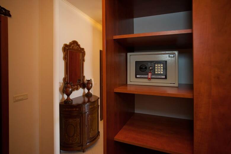 Apartamentos Cro Jet Set On The Beach