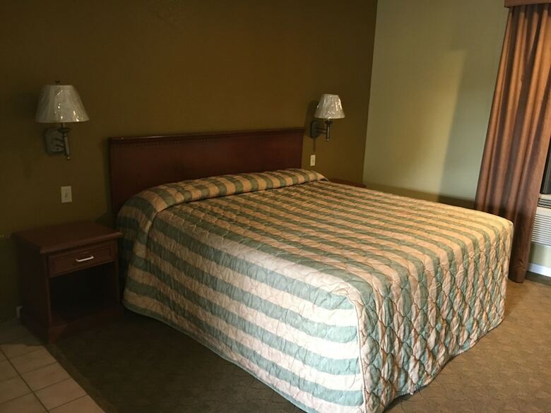 Motel Bellflower Travel Inn