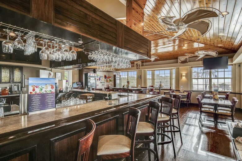 Hotel Ocean Pointe Suites At Key Largo