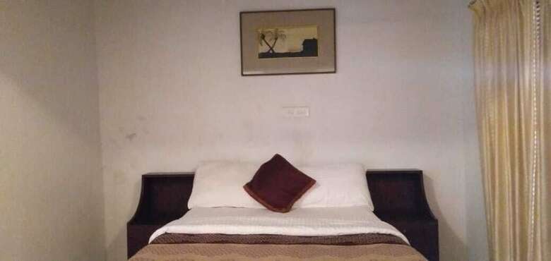 Hotel Saro Lake County