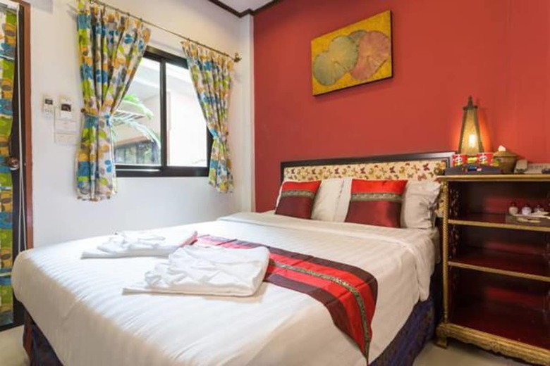 Hotel Ploykhumthong Boutique Resort