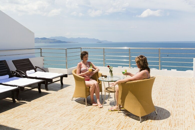 Majestic Nha Trang Hotel