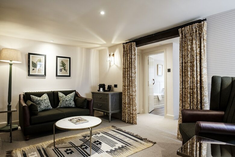 Bay Tree Hotel