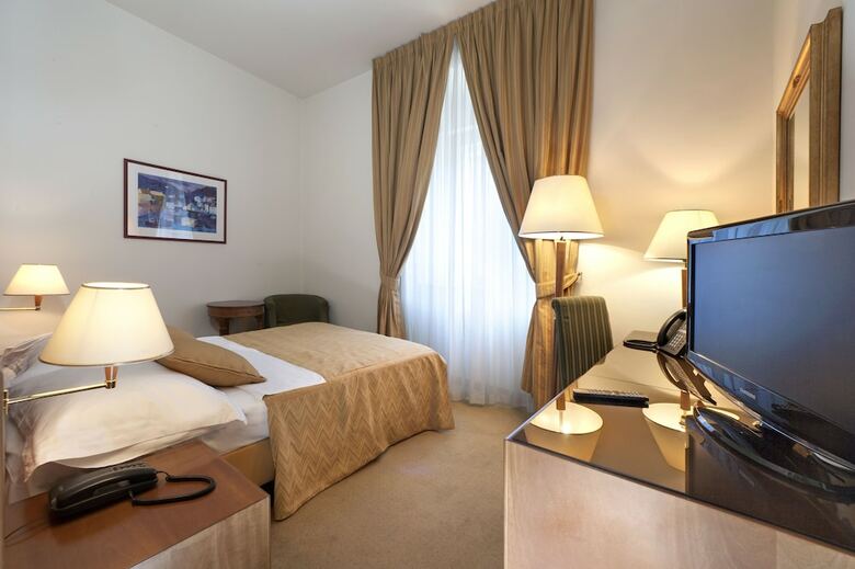 Hotel Bonavia Plava Laguna