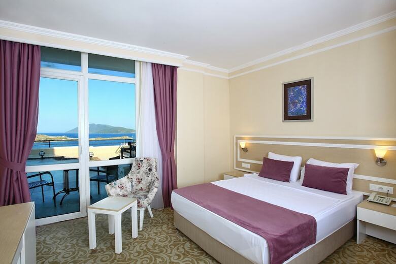 Royal Arena Hotel & Resort Spa - All Inclusive