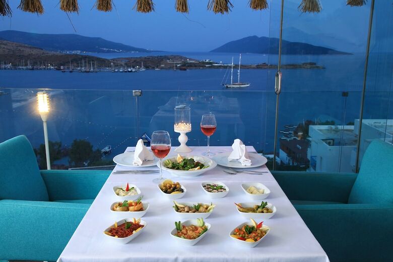 Royal Arena Hotel & Resort Spa - All Inclusive