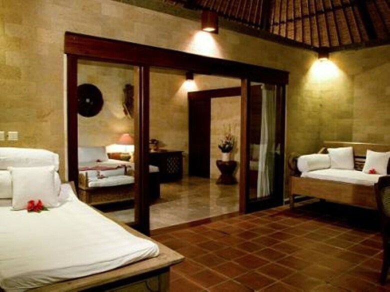 Hotel The Kampung Resort Ubud