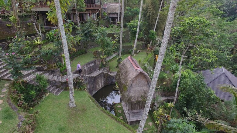 Hotel The Kampung Resort Ubud