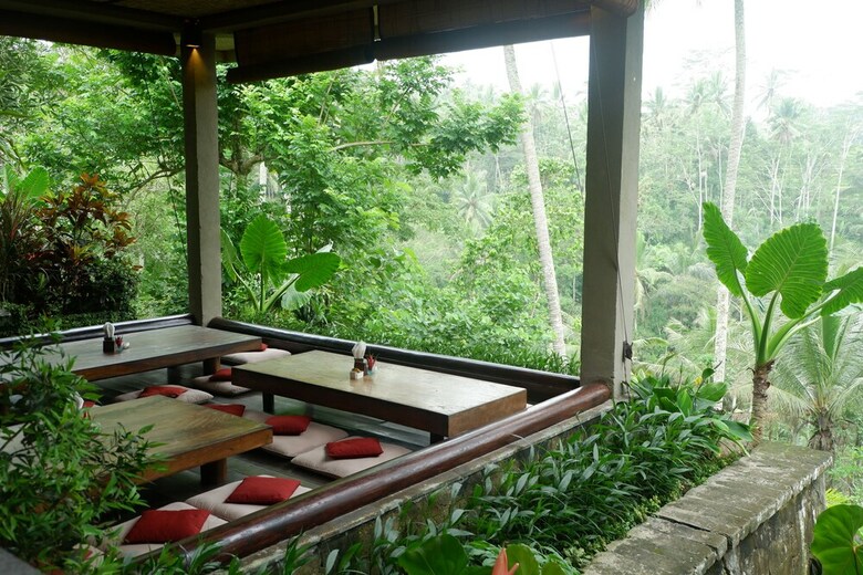 Hotel The Kampung Resort Ubud