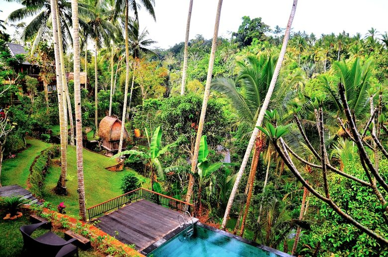 Hotel The Kampung Resort Ubud